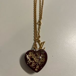 LOUIS VUITTON Pandan Tiff Spiky M67028 Necklace Pendant Heart Women's  Silvery Golden ref.722808 - Joli Closet